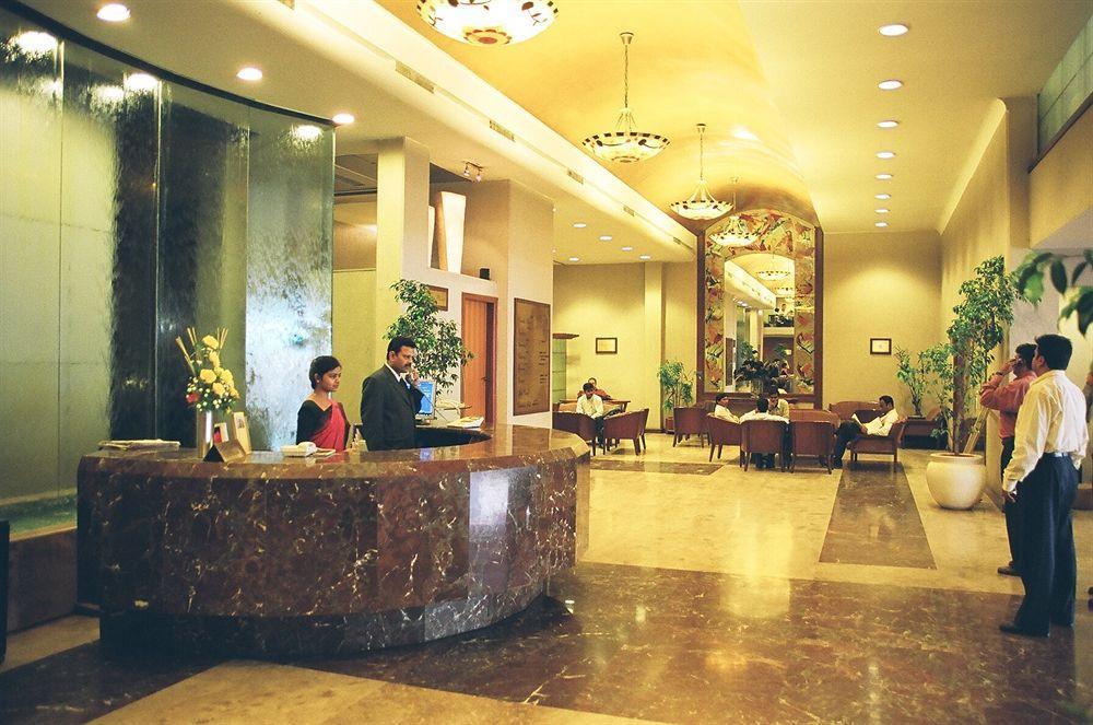 Hotel Aurora Towers Pune Exterior photo